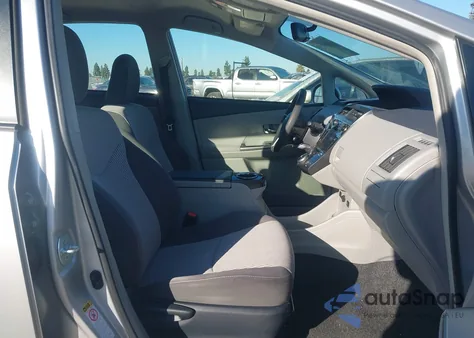 2015 Toyota Prius V Three from USA, damaged, VIN JTDZN3EU2FJ035275